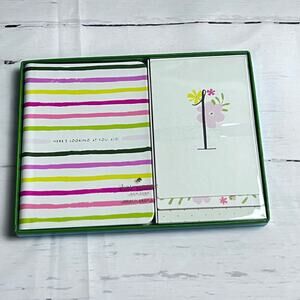 Kate Spade New York Baby  Photo Prop Set